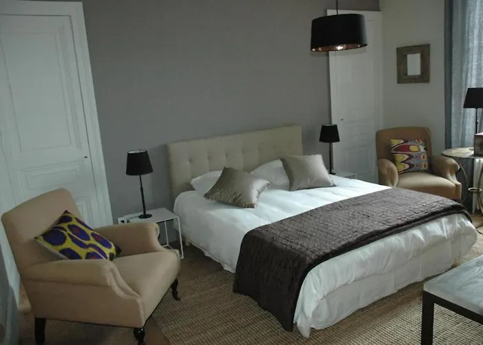 Vendégház Chambres D'hotes La Maison 3*